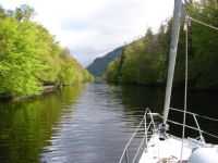 Kanalen mellan Loch Lochy och Loch Oich