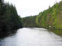 Kanalen mellan Loch Lochy och Loch Oich