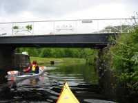 Ulrika passerar Crinan Bridge p sydgende.