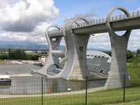 Unionkanalen anluter till Falkirk Wheel via en akvedukt.