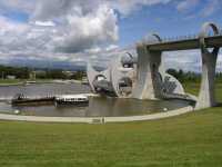 Unionkanalen anluter till Falkirk Wheel via en akvedukt.