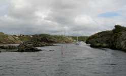 Kanalen mellan s och Islandsberg sedd utifrn havet.