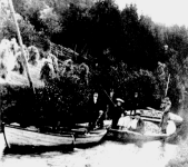 A row of barges on the canal about 1909.