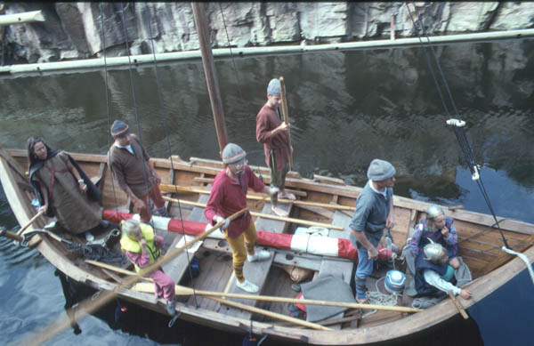 Small Viking ship in teh Sffle lock.